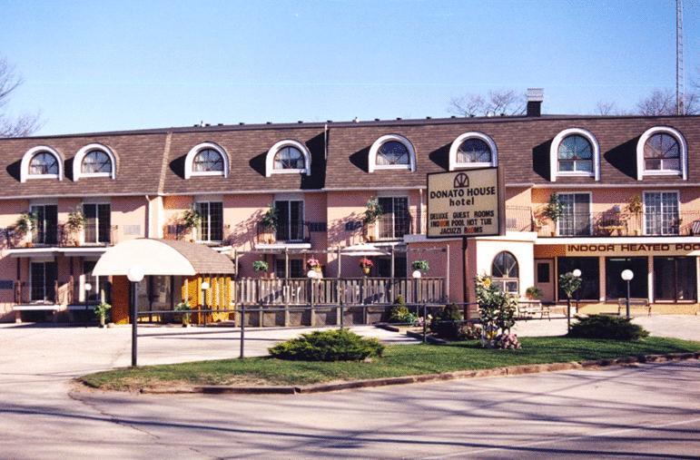 Travelodge By Wyndham Wasaga Beach Exterior foto
